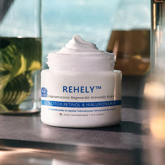 💧REHELY™ Háromszoros Regeneráló Hidratáló Krém|Retinol öregedésgátló feszesítő krém, hialuronsavat tartalmazó botox hatású nappali és éjszakai arckrém, férfiak és nők számára